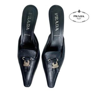 Prada Pointed Toe Black Leather Mules sz 39